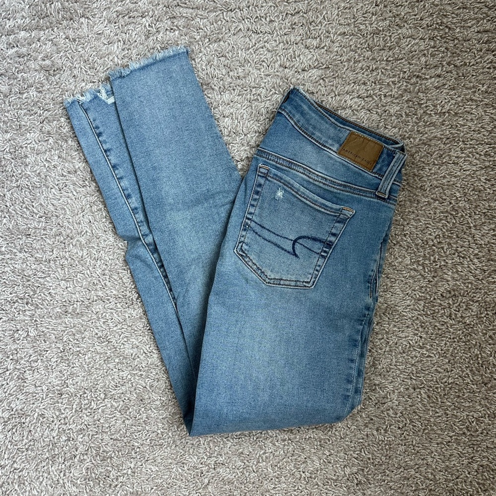 American Eagle Destroyed Jean